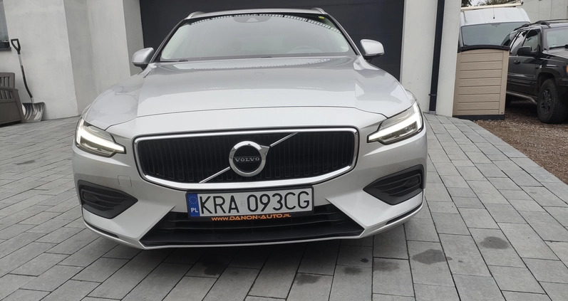 Volvo V60 cena 98277 przebieg: 133000, rok produkcji 2018 z Międzyrzecz małe 742